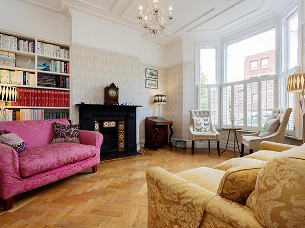 Отель Vive Unique House Colet Gardens- West Kensington Лондон Экстерьер фото